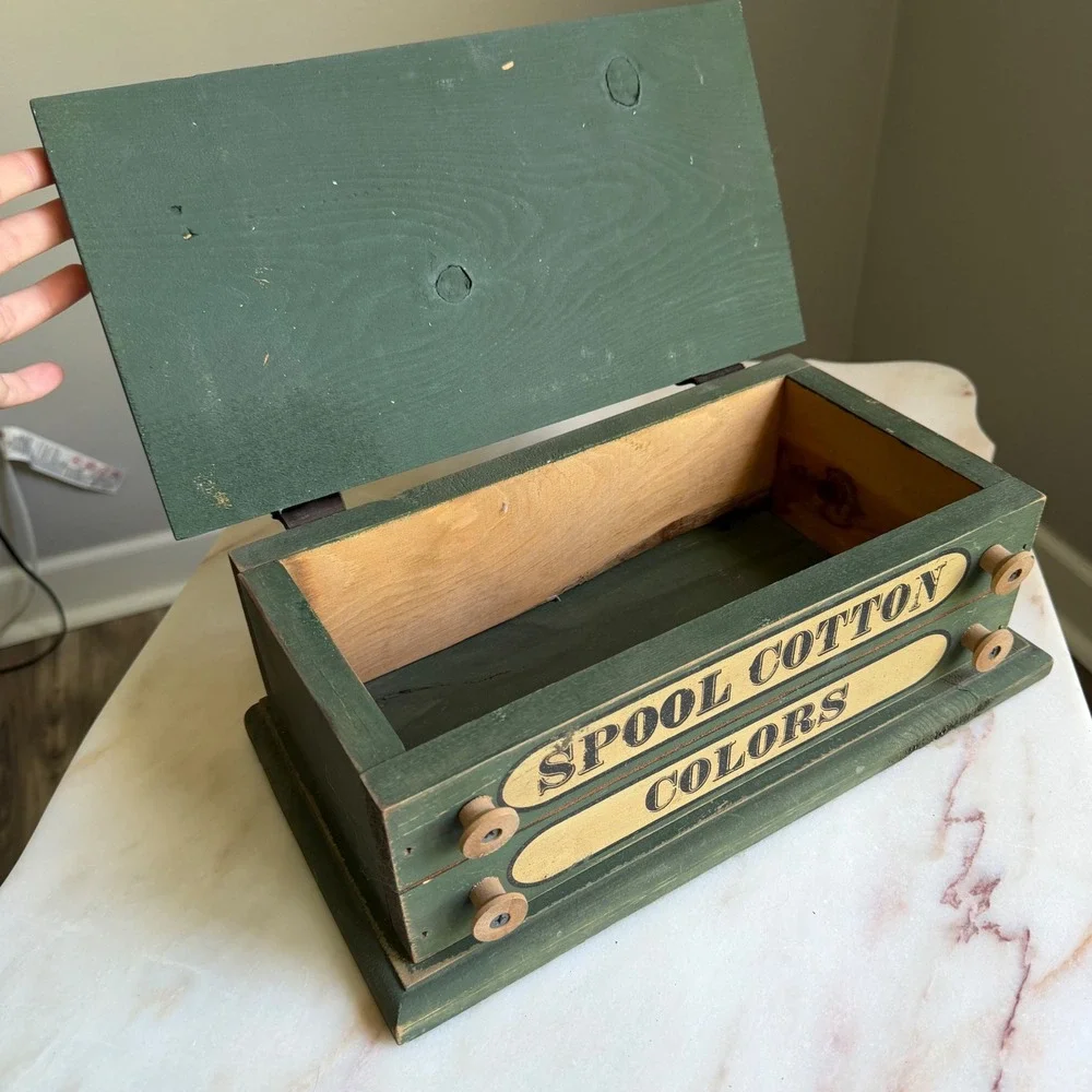 Wooden Spool Cotton Colors Sewing Box Rustic Green Storage‎ Chest 13.5in
